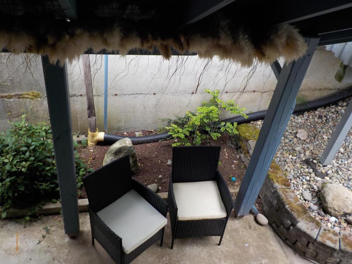 Oceanfront Studio/Loft: Alpacas, Oysters & Kayaks Shelton Eksteriør bilde