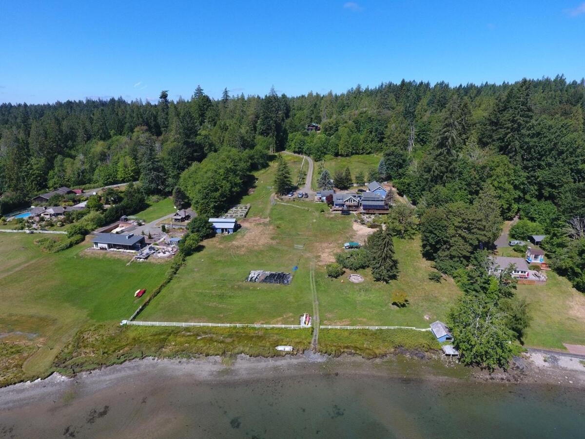 Oceanfront Studio/Loft: Alpacas, Oysters & Kayaks Shelton Eksteriør bilde